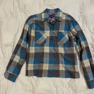 Vintage Pendleton Tuckeroo Wool Plaid Shirt Women’s Medium Blue Cropped Jacket